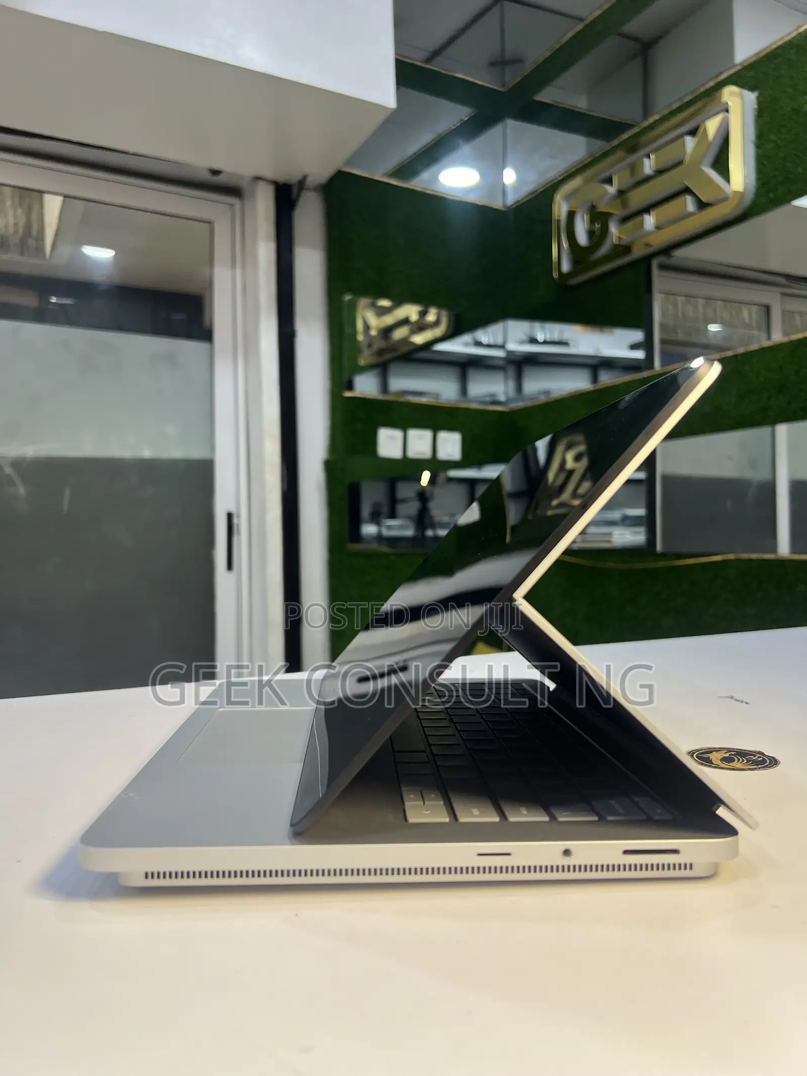 Laptop Microsoft Surface Laptop Studio 2 32GB Intel Core i7 SSD 1T