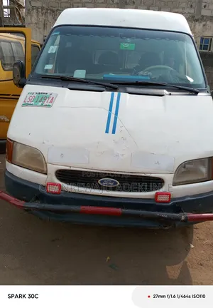 Ford Transit 2002 White