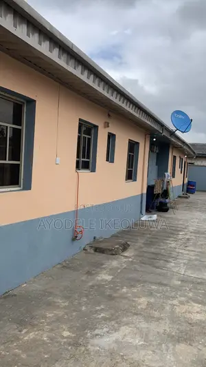 Furnished Mini Flat in Isuti Road, Igando / Ikotun/Igando for rent