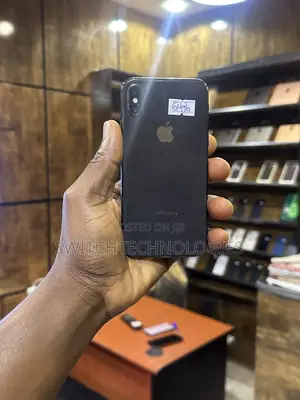 Apple iPhone X 64 GB Black