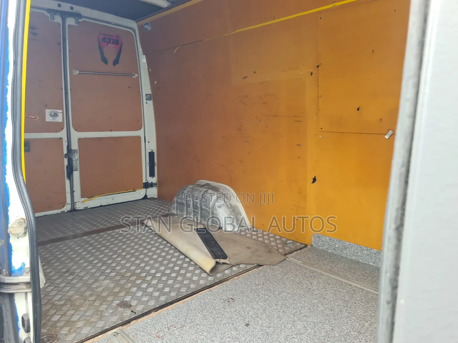 Volkswagen LT 2005 Grey