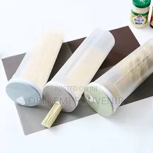 Transparent Plastic Food Storage Containers