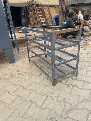 Battery Stand