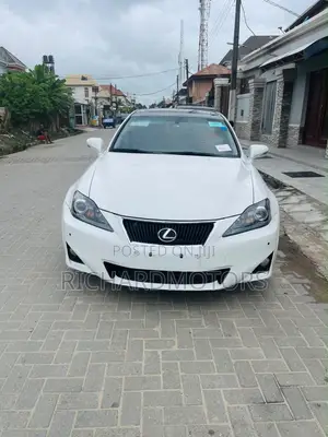 Lexus IS 250 AWD Automatic 2012 White