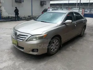 Toyota Camry 2007 Gold