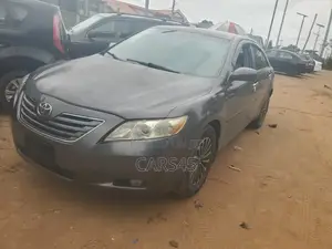 Toyota Camry LE 4dr Sedan (2.4L 4cyl 5A) 2007 Green