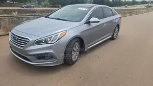 Hyundai Sonata Sport Sedan FWD (2.4L 4cyl 6A) 2016 Gray