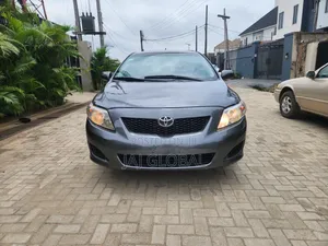 Toyota Corolla 2010 Gray