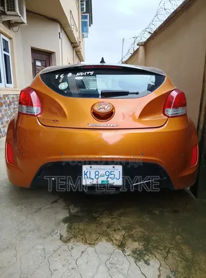 Hyundai Veloster Automatic 2012 Orange