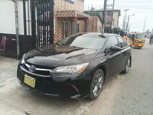 Toyota Camry 2016 Black