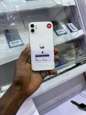Apple iPhone 11 64 GB White