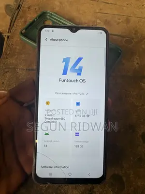 Vivo Y22s 128 GB Blue
