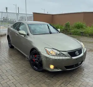 Lexus IS 2008 Green