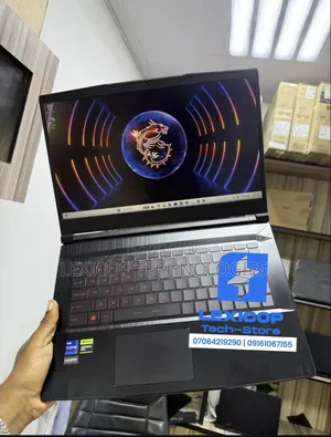 Laptop MSI GF65 Thin 10UE 16GB Intel Core i7 SSD 512GB