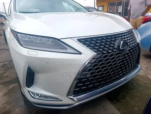 Lexus RX 2022 White