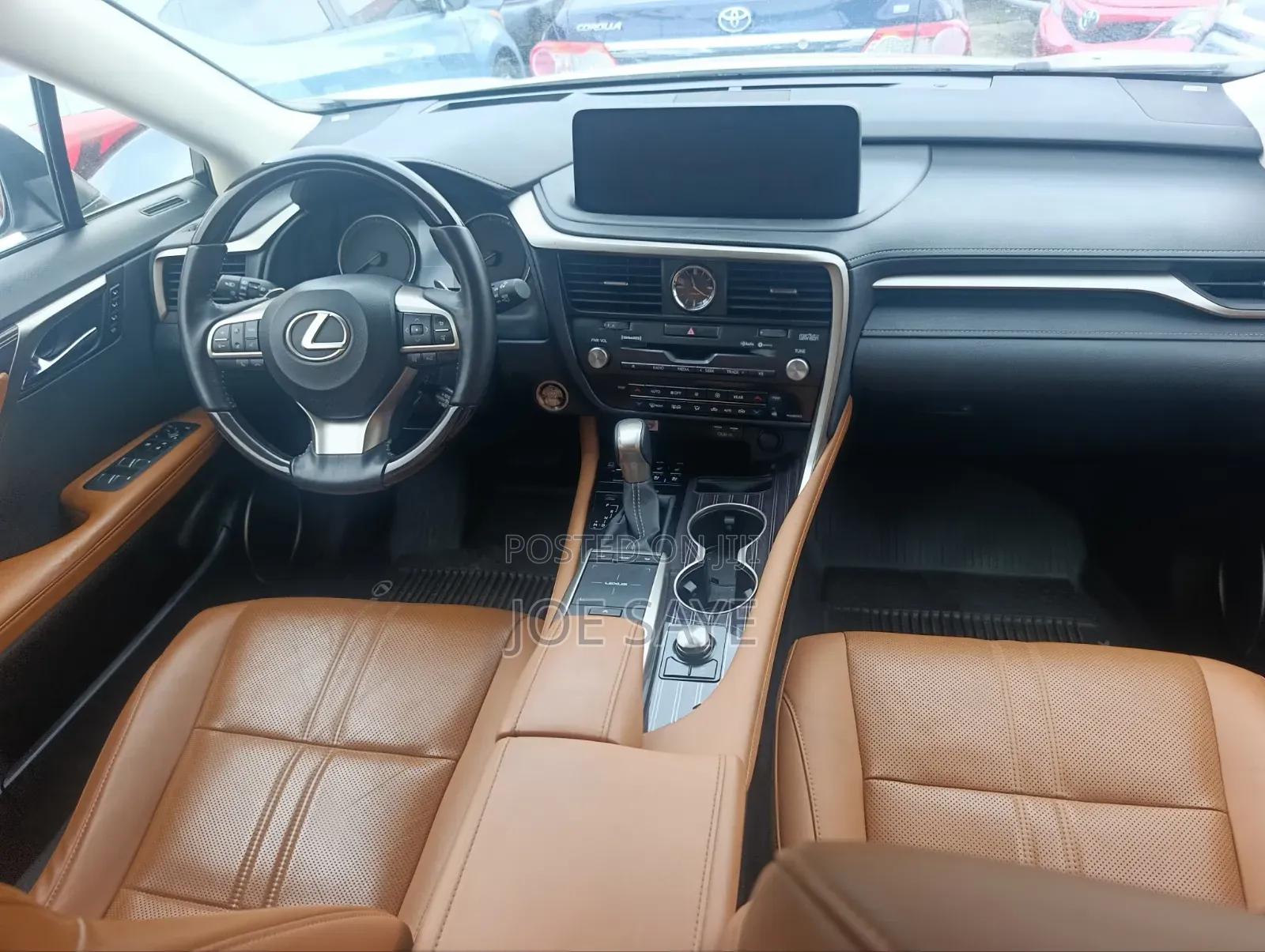 Lexus RX 2022 White