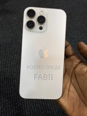 Apple iPhone 16 Pro Max 256 GB Gold