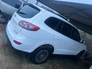 Hyundai Santa Fe 2.2 CRDi Automatic 2010 White