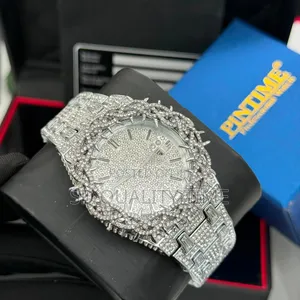 Pintime Crown Bezel Watch