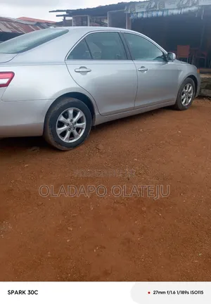 Toyota Camry 2011 Silver