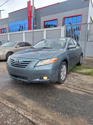 Toyota Camry 2010