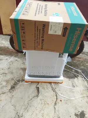 Unique Hisense White Washing Machine 7kg.