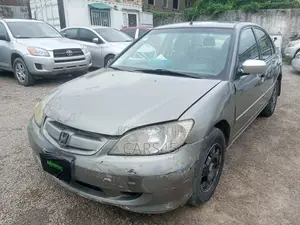 Honda Civic 2004 Gold