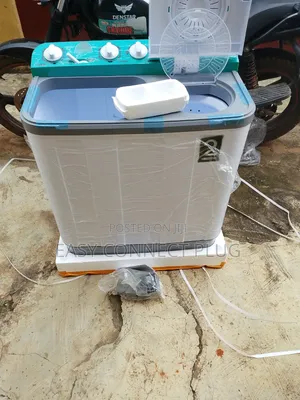 Hisense White W/M Manual (7kg).