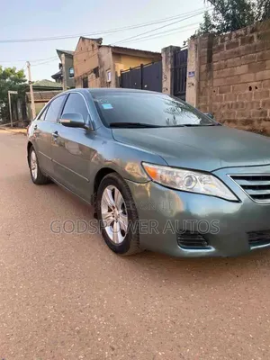 Toyota Camry 2010 Green