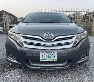 Toyota Venza Limited 2010 Gray