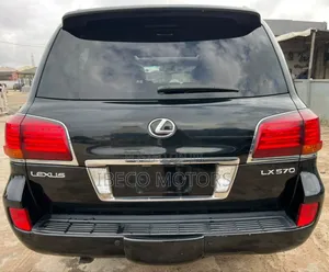 Lexus LX 570 2010 Black