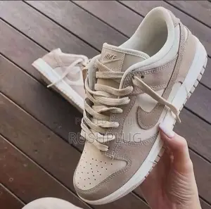 Nike Sb Sawdust Sneakers