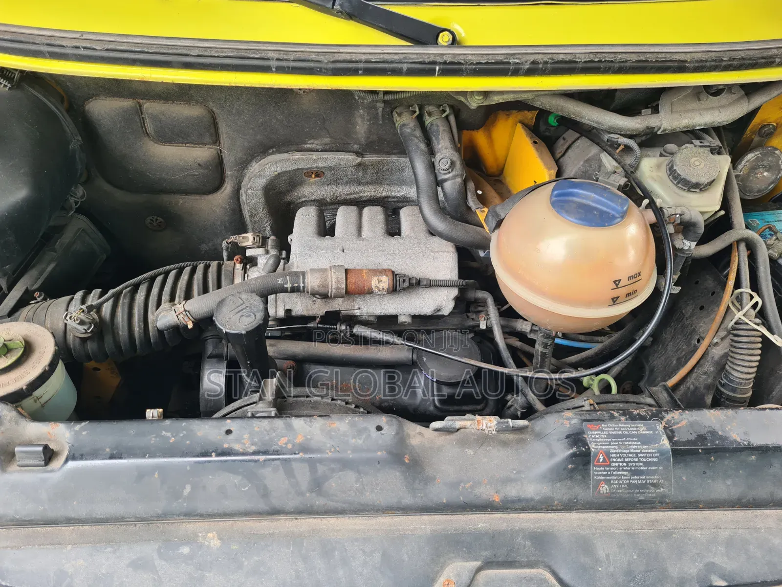 Volkswagen Transporter 2003 Yellow