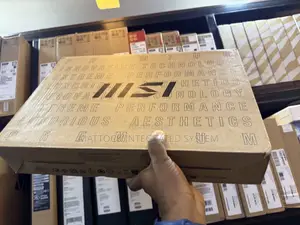 New Laptop MSI Cyborg 15 32GB Intel Core 7 SSD 1T