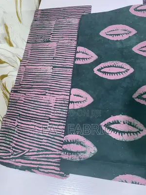 Plain and Pattern
