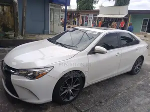 Toyota Camry 2015 White