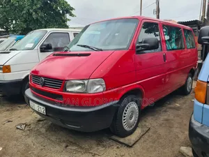 Volkswagen Transporter 2005 Red