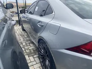 Lexus IS 2014 Silver