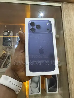 New Apple iPhone 17 Pro Max 256 GB Blue