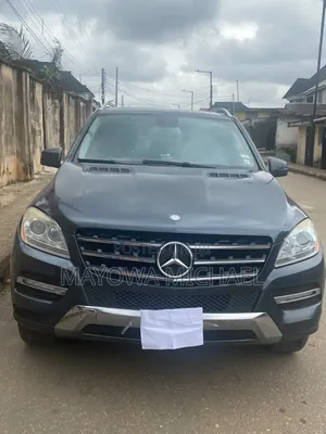 Mercedes-Benz M Class 2012 Gray