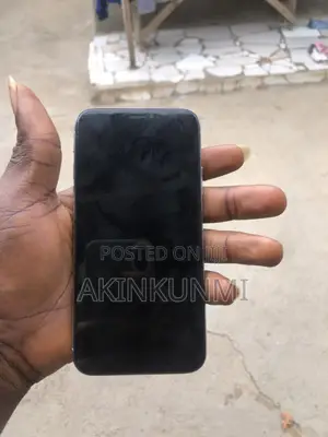 Apple iPhone X 256 GB White
