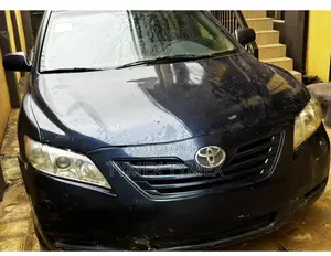 Toyota Camry LE 4dr Sedan (2.4L 4cyl 5A) 2009 Blue