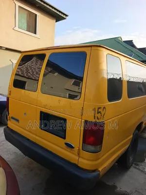 Ford E350 1992 Yellow