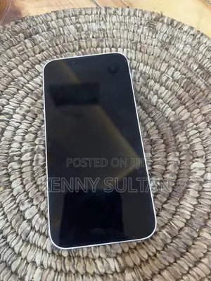 Apple iPhone 13 128 GB Pink