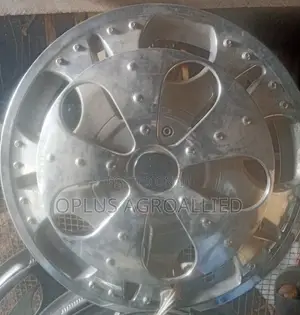 Fancy Rim Cover