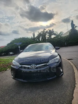 Toyota Camry 2016 Black
