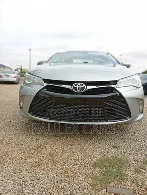 Toyota Camry 2016 Gray