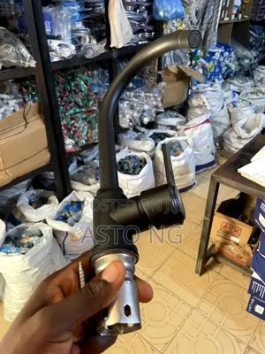 Modern Black Kitchen Sink Mixer Tap