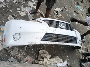 Lexus ES Front Bumper 2015