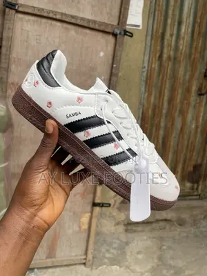 Flower Adidas Samba